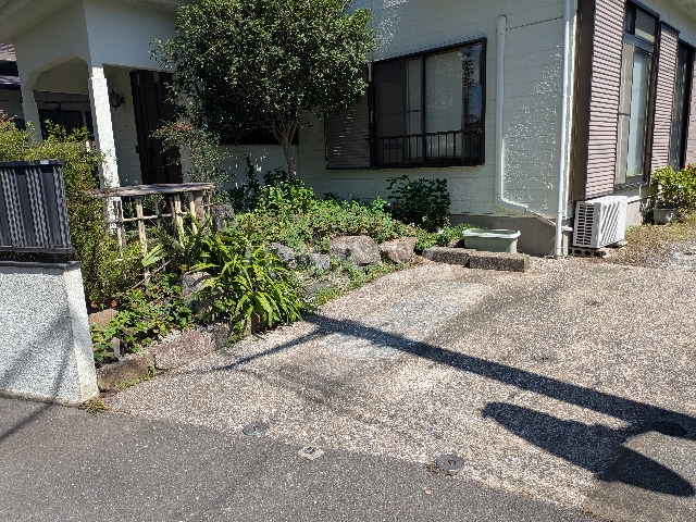 2/3 駐車場