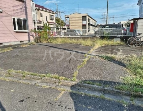 16/17 駐車場