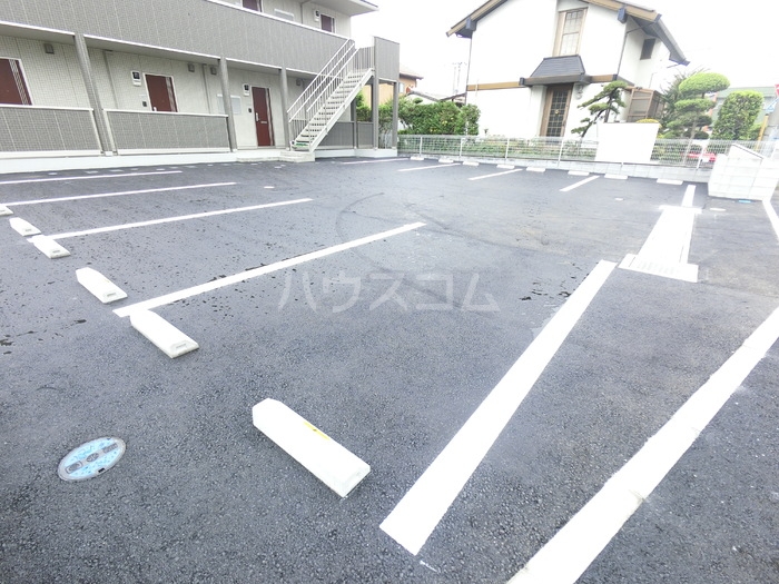 17/20 駐車場
