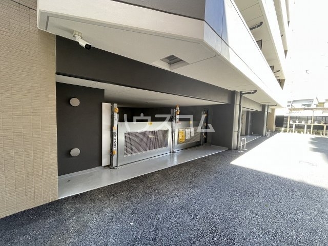 21/30 駐車場