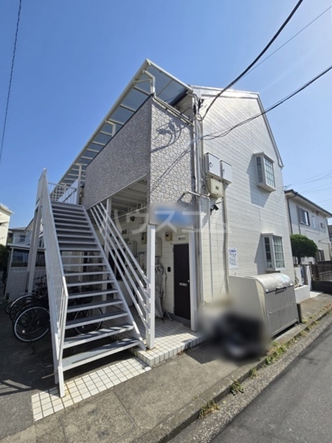 25/28 エントランス