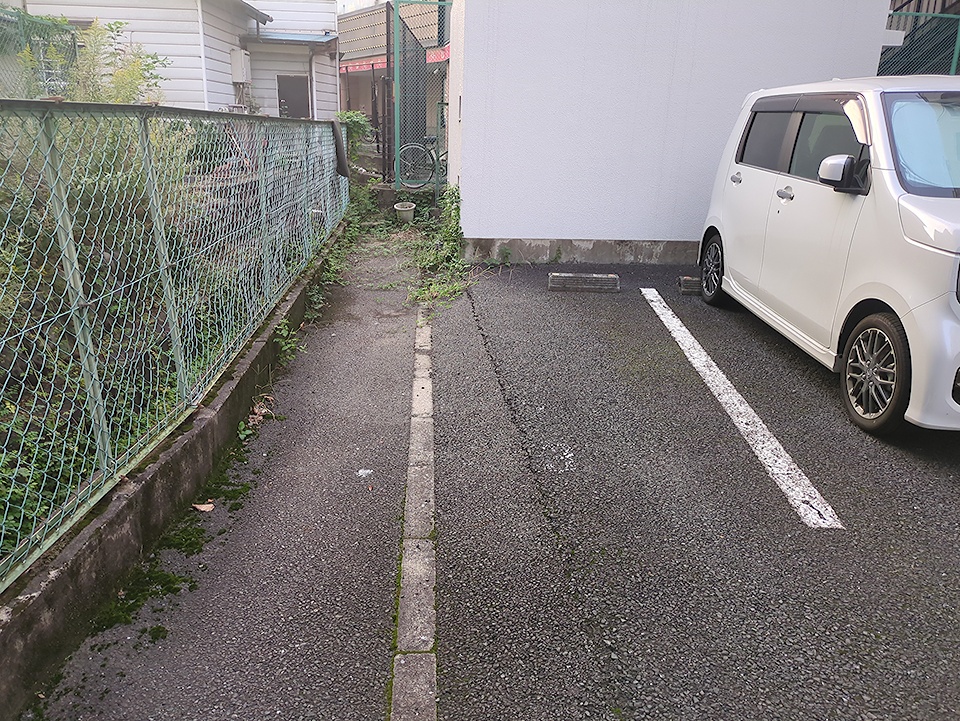 3/3 駐車場