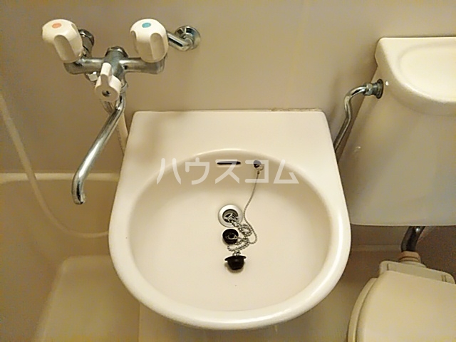 18/28 洗面