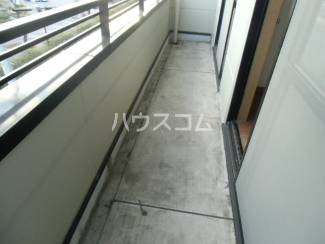 19/30 バルコニー
