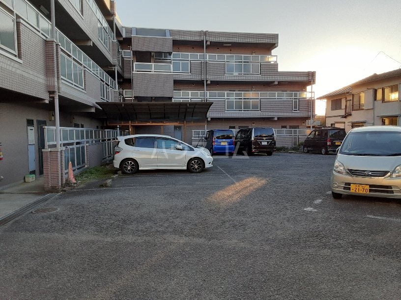 2/12 駐車場
