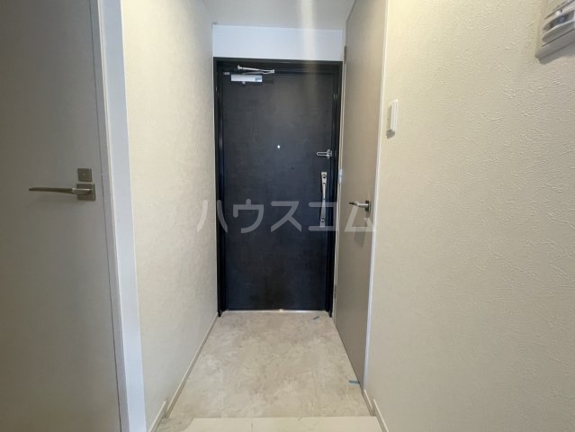 13/30 玄関