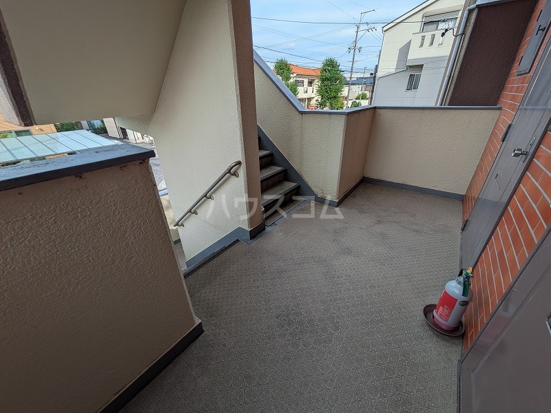 21/30 バルコニー