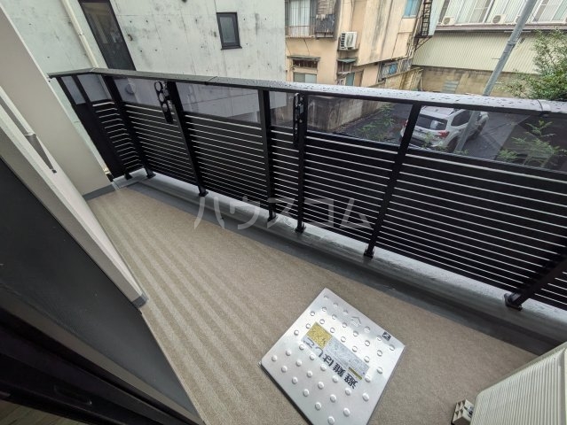 23/30 バルコニー