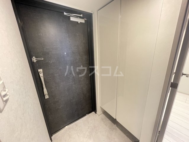 13/30 玄関