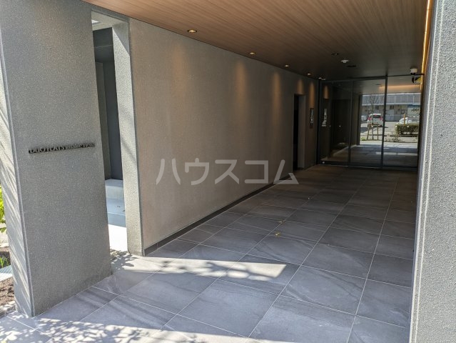 17/18 エントランス