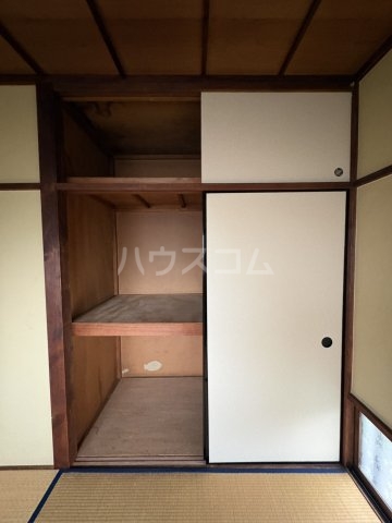 13/30 収納