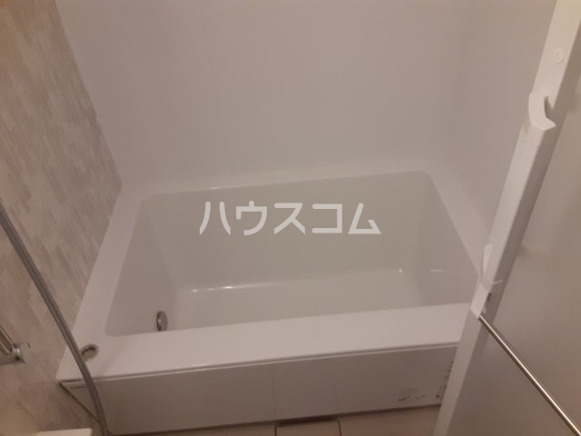 16/30 浴室