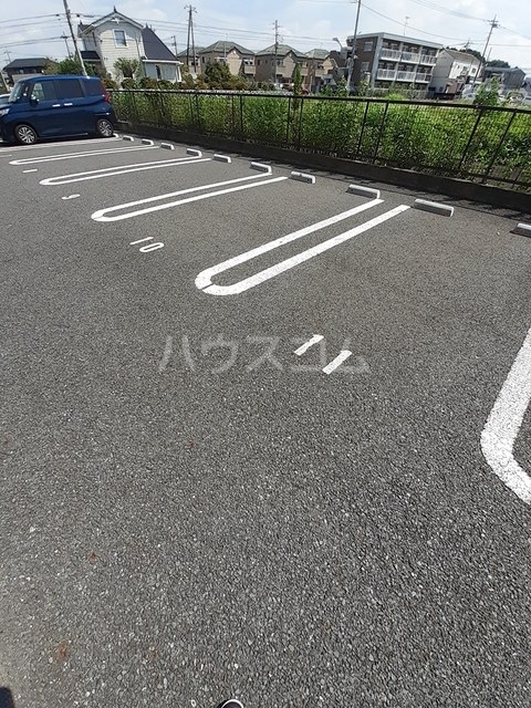 4/14 駐車場