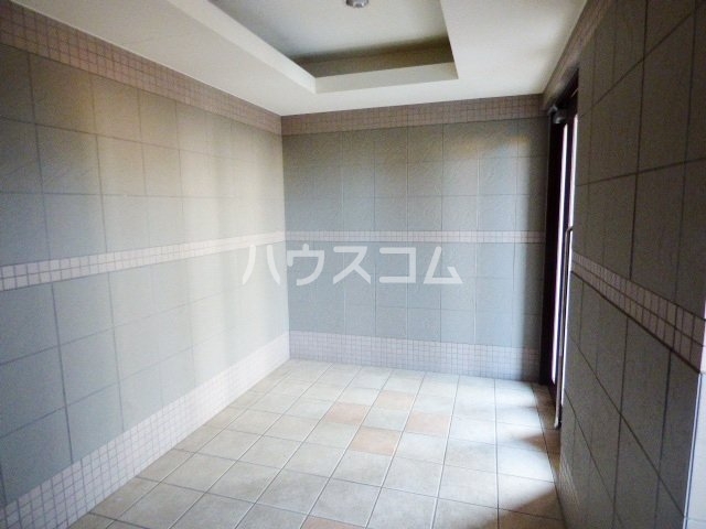 22/30 エントランス