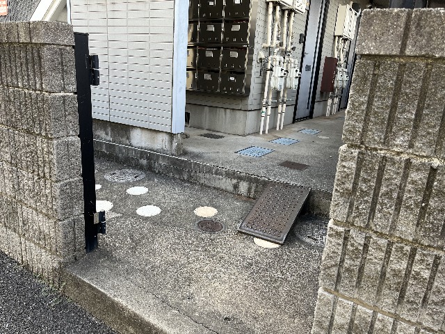 29/30 エントランス