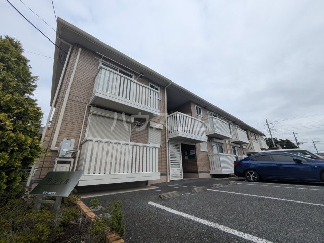 2/4 外観