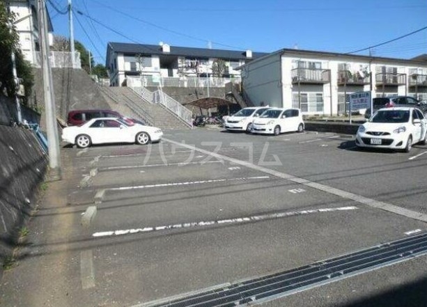 14/20 駐車場