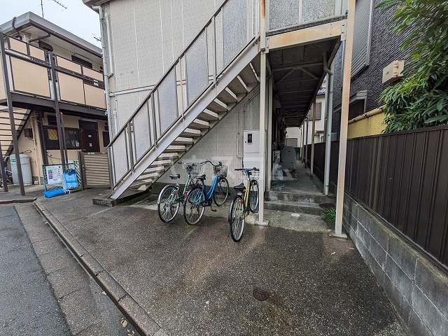 2/3 エントランス