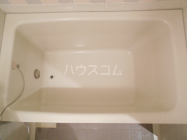 16/30 浴室