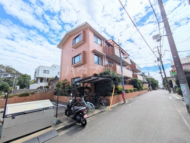 2/8 外観