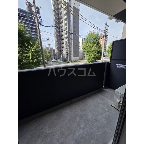 15/28 バルコニー