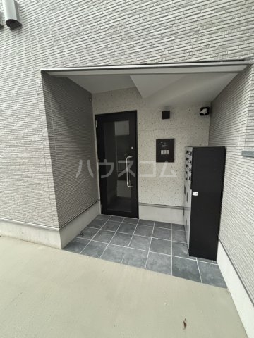 2/3 エントランス