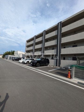 26/30 駐車場