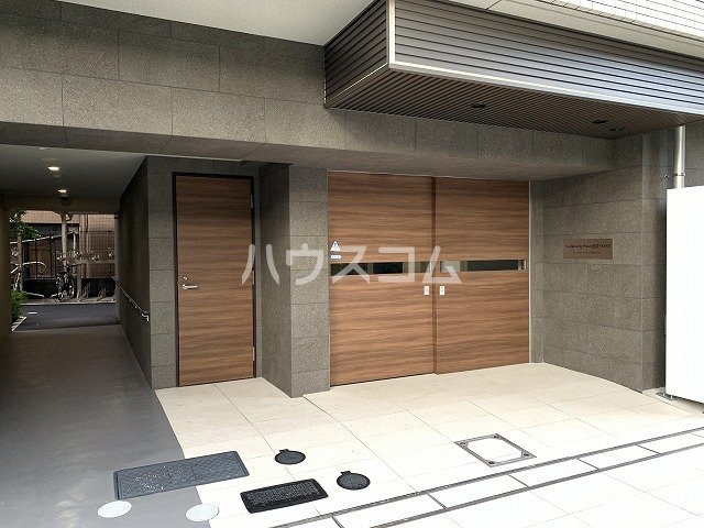 17/24 エントランス