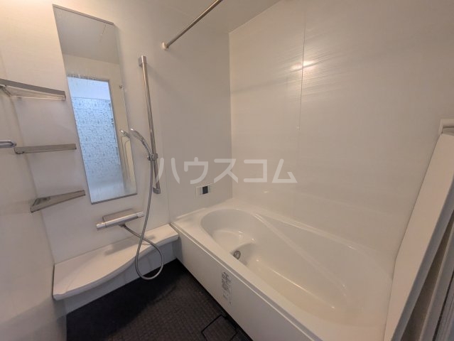 14/30 浴室