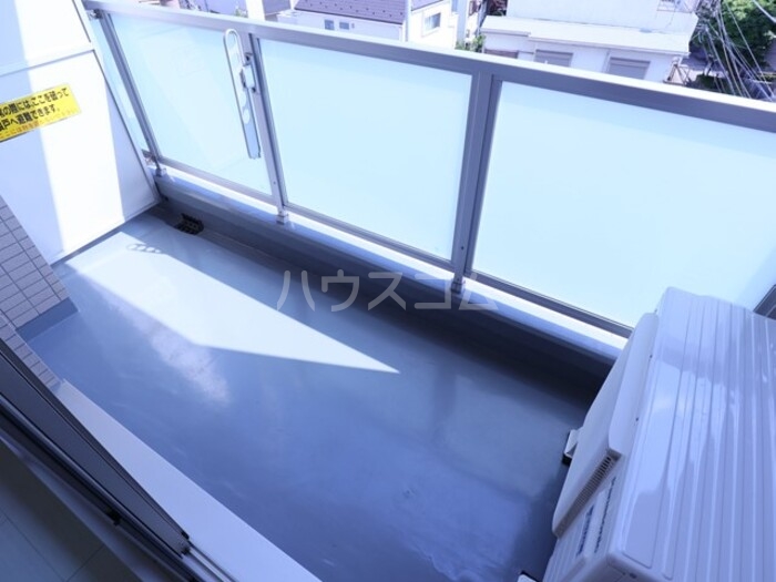 15/23 バルコニー