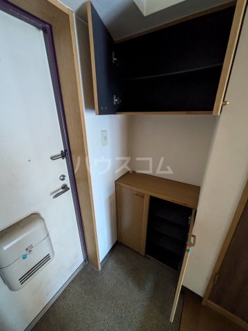 14/30 玄関