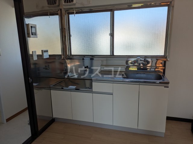 13/30 キッチン