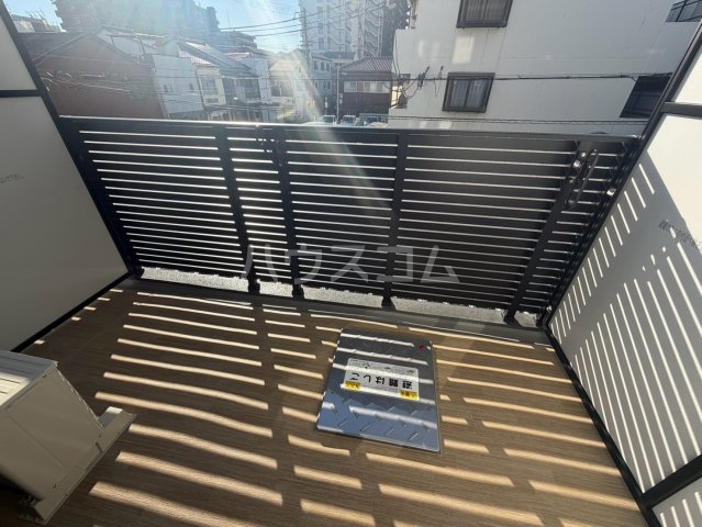 20/30 バルコニー