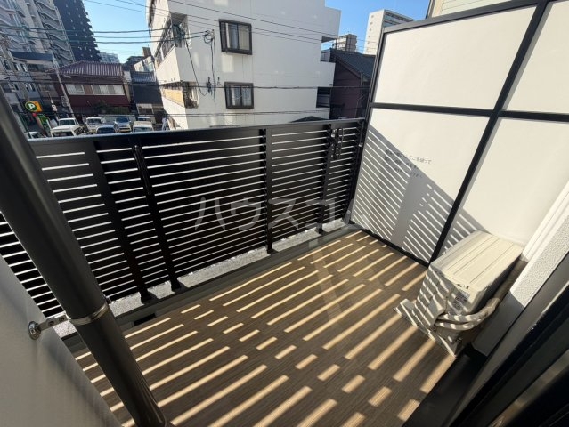 19/30 バルコニー