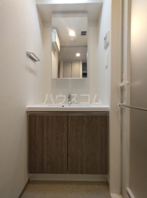 13/21 洗面