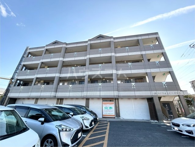 14/20 駐車場