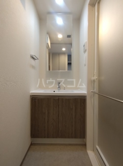 14/21 洗面