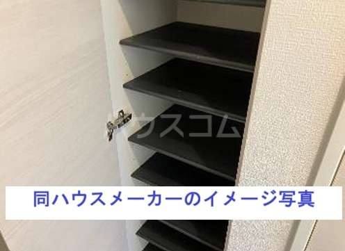 5/22 玄関