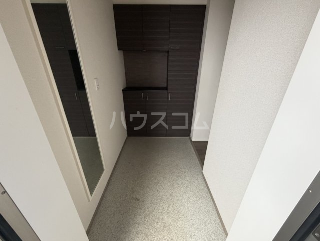 14/30 玄関
