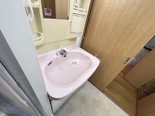 19/30 洗面
