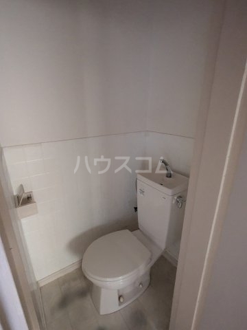 16/30 トイレ