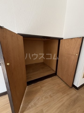 16/30 収納