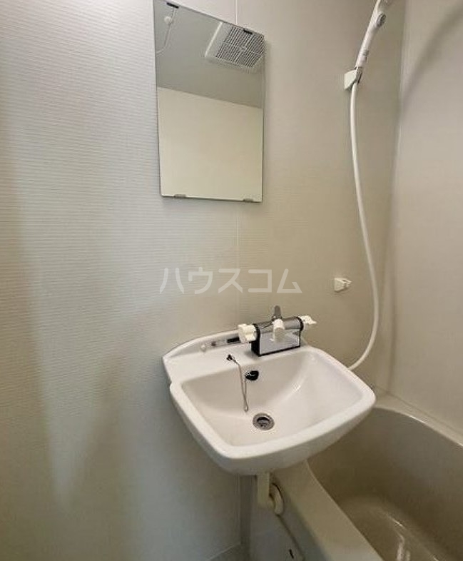 16/30 洗面