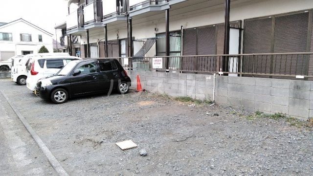 4/4 駐車場