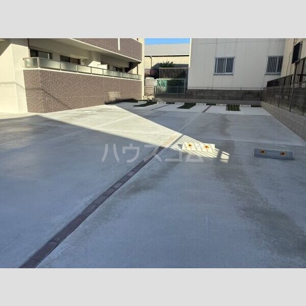 11/19 駐車場