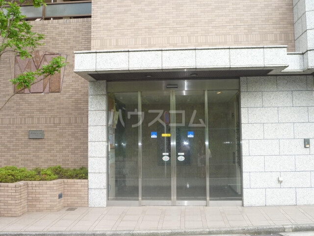 2/6 エントランス