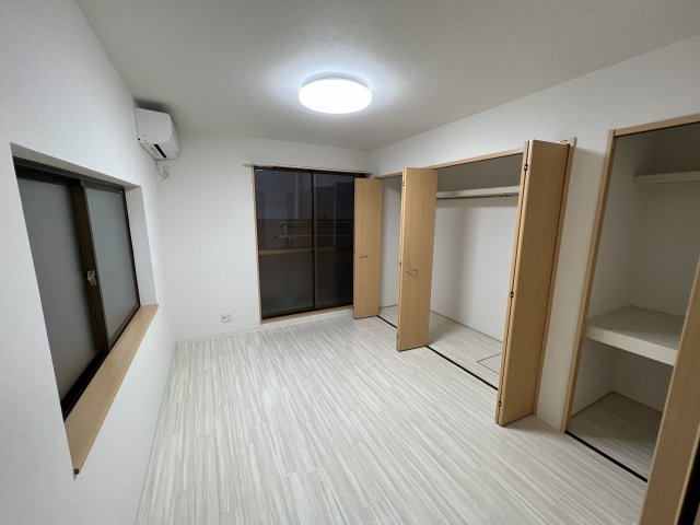 寝室