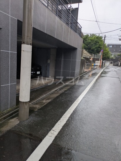 22/30 駐車場