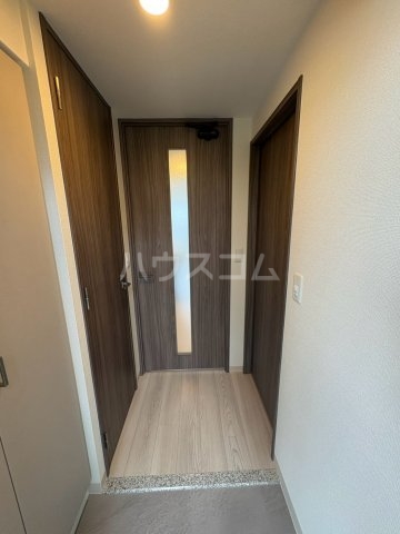 14/30 玄関