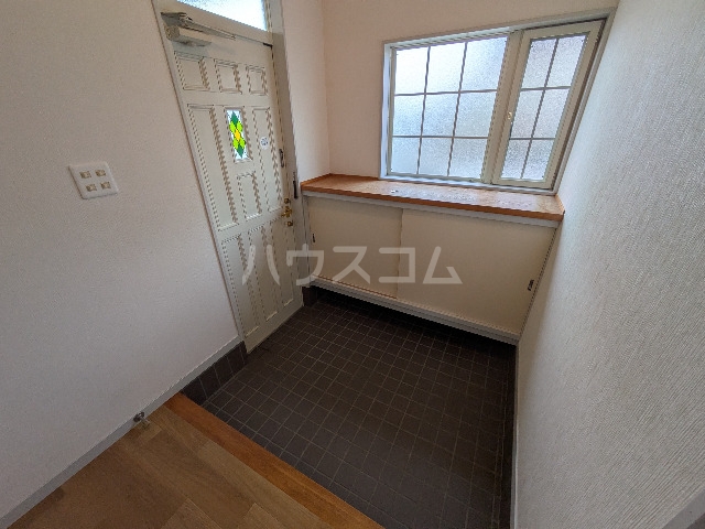 13/30 玄関